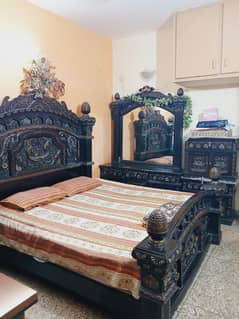 Bed with matching side tables and Dressing
