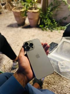 iPhone 15 pro max Jv