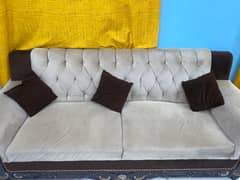 5 seater sofa best condition only 3 month used best quality