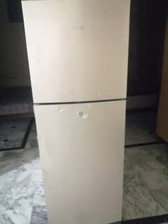 Haier Refrigerator Model HRF 276  Mud Golden 9/10