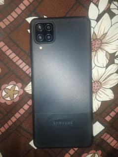 SAMSUNG A12