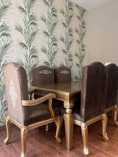 Dinning table 6 seater for sale