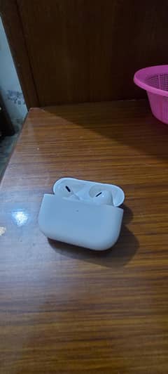 apple air pods pro 2 gen2 high cop. y came from germany
