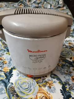 air fryer in good condition almost new condition