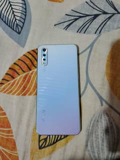 Vivo s1 8/256 price 18,000