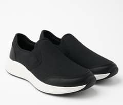 Plain Black Sneakers For Every Occasion