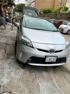 Toyota Prius 2012