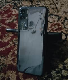 Tecno pova neo 4/64