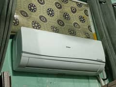 Haeir 1 ton DC inverter (hot and cool + wifi)