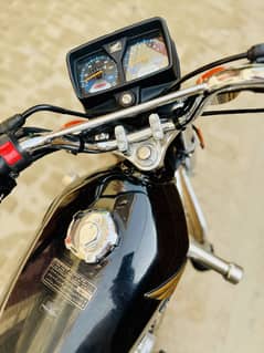 Honda CG 125 2023 Self Start – Excellent Condition