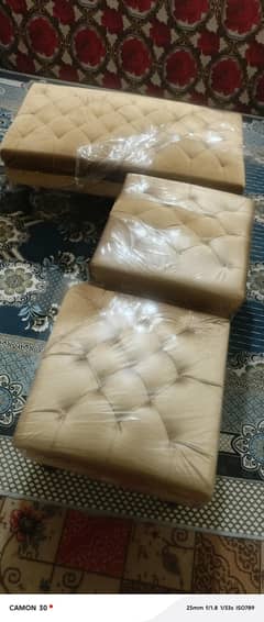 sofa puffii 4 Seater