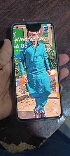 One plus 9 pro . ,. 12+256