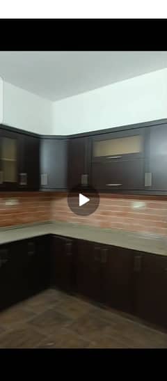 240 yds first floor 2 bed dd portion available for rent