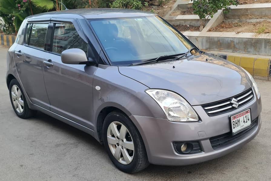 SUZUKI SWIFT DLX NAVIGATION AUTOMATIC MODEL 2017 END FULL ORIGNAL 2