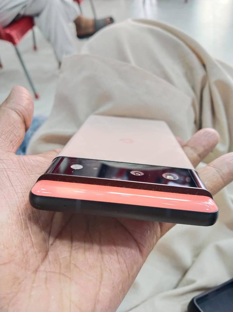 Google Pixel 6 100% Orignal and Faultless 4