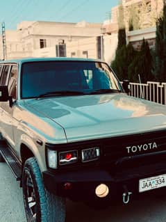 Toyota Land Cruiser 1989