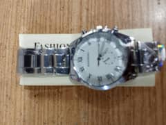 Men's & women's watches are available