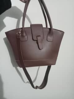 2 hand bag new h bilkul 4ooo k