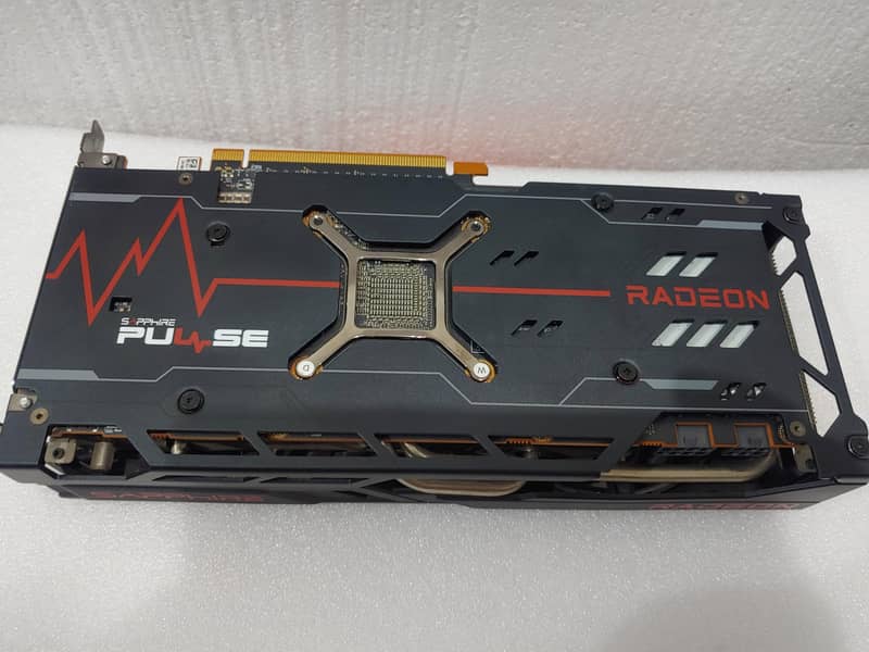 Saphire Pulse RX6700XT, 12GB DDR6 Graphics Card, 1440p Gaming 3