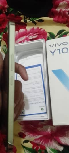slam I'm seleng Mobil phone vivo y100 3 month wrnty