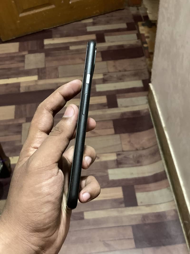 Google pixel 4xl 10/10 condition pta approved 5
