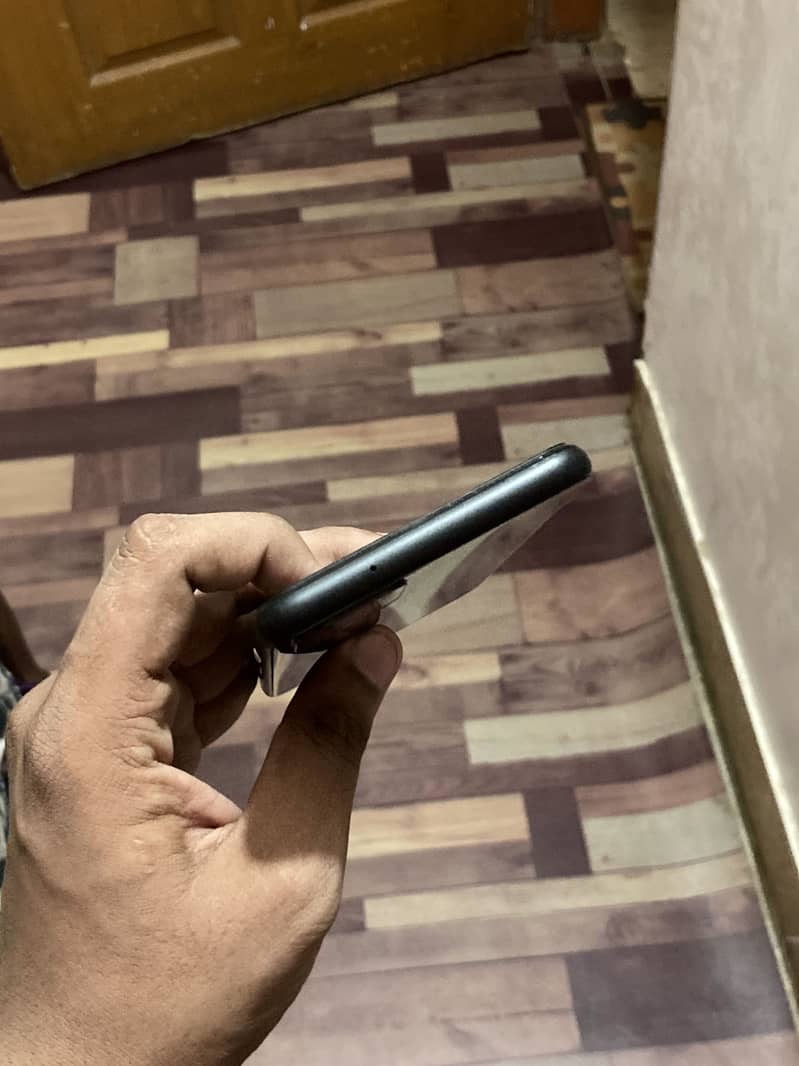 Google pixel 4xl 10/10 condition pta approved 7