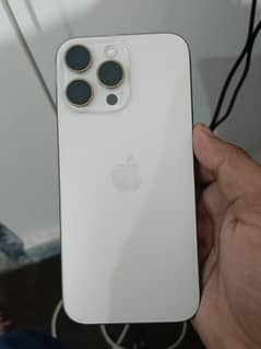 iphone 16 pro max JV 256gb (LLA) desert titanium 10/10 only 30 cycles