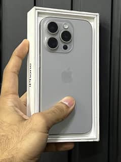 Iphone 15 pro 512gb non pta jv with box.                11 12 13 14 16