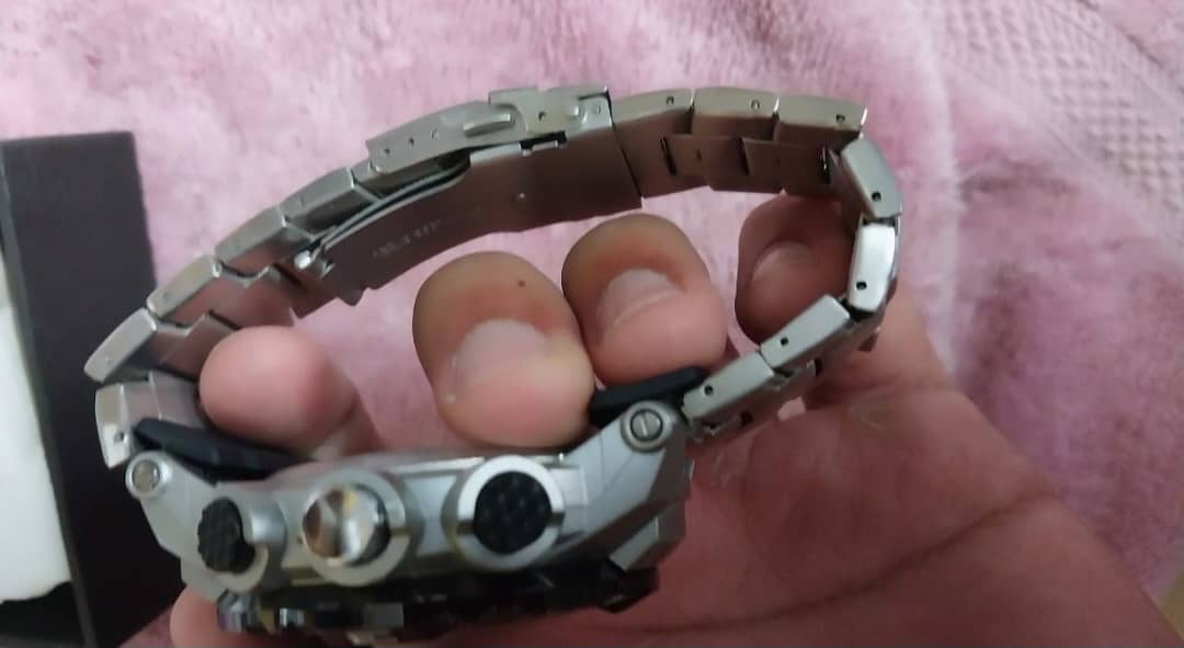BWC watch and it's 10 by 10 condition no any defect 3