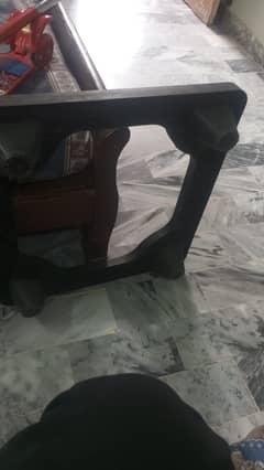 fridge or washing machine stand