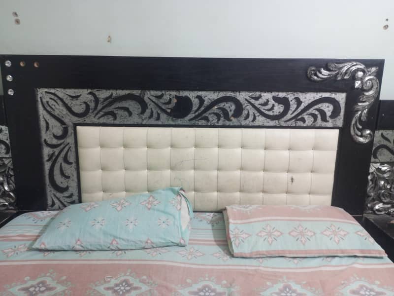Bed with Spring metress Side tables and Dressing 1