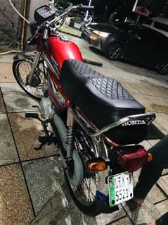 United motorcycle whit good condition for sell