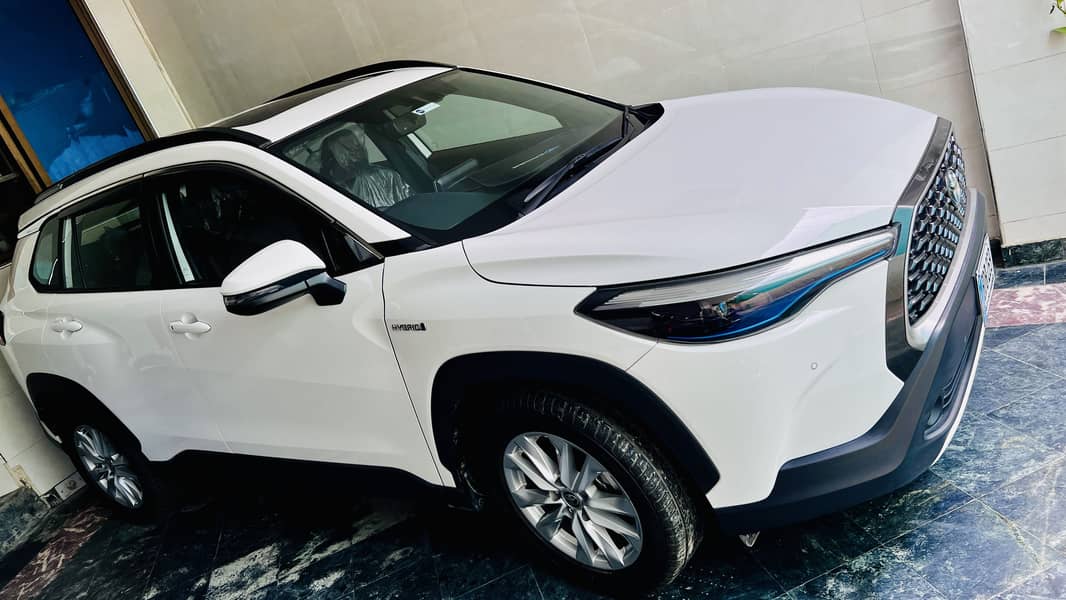 Toyota Corolla Cross HEV X 2024 1