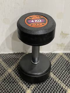 2 rubber premium zee max 4kg dumbbells