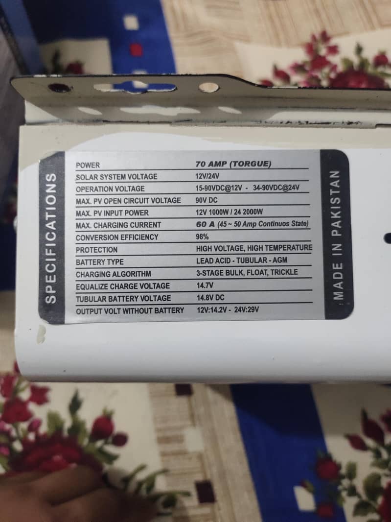 MPPT Solar Charger Controller 1