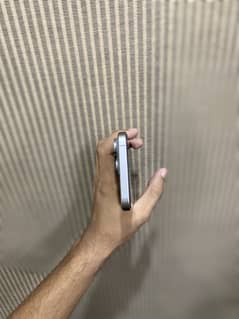 Iphone 15 pro max jv