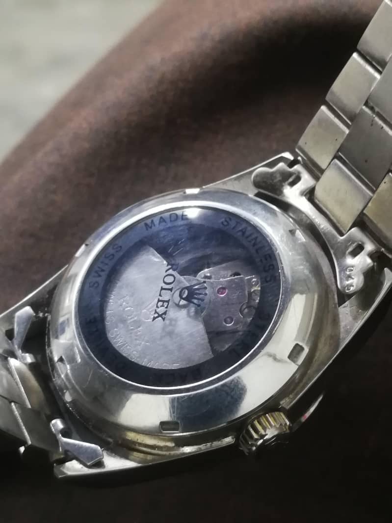 automatic watch read add 5