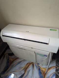 green air 1.5 ton inveter