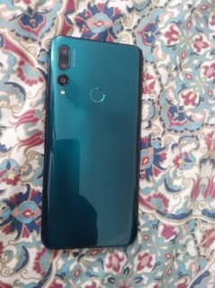 HUAWEI y9 4/128