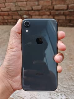 Apple iPhone XR