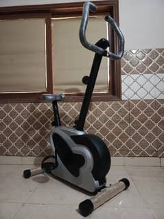 Magnetic Exercise Cycle / Exercise Bike