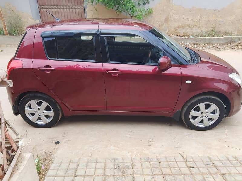 Suzuki Swift 1.3 dlx with navigation 15