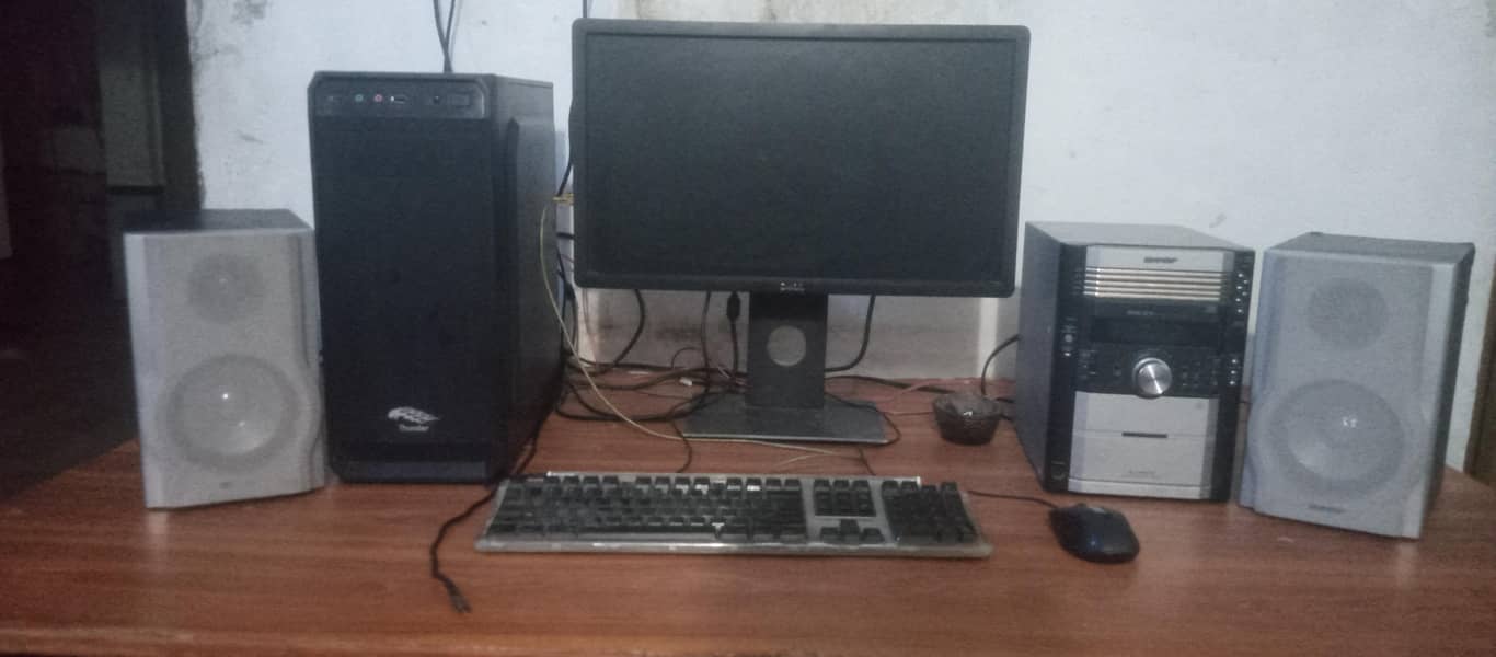 I7 3thd thunder computer with sharp company sound system 2