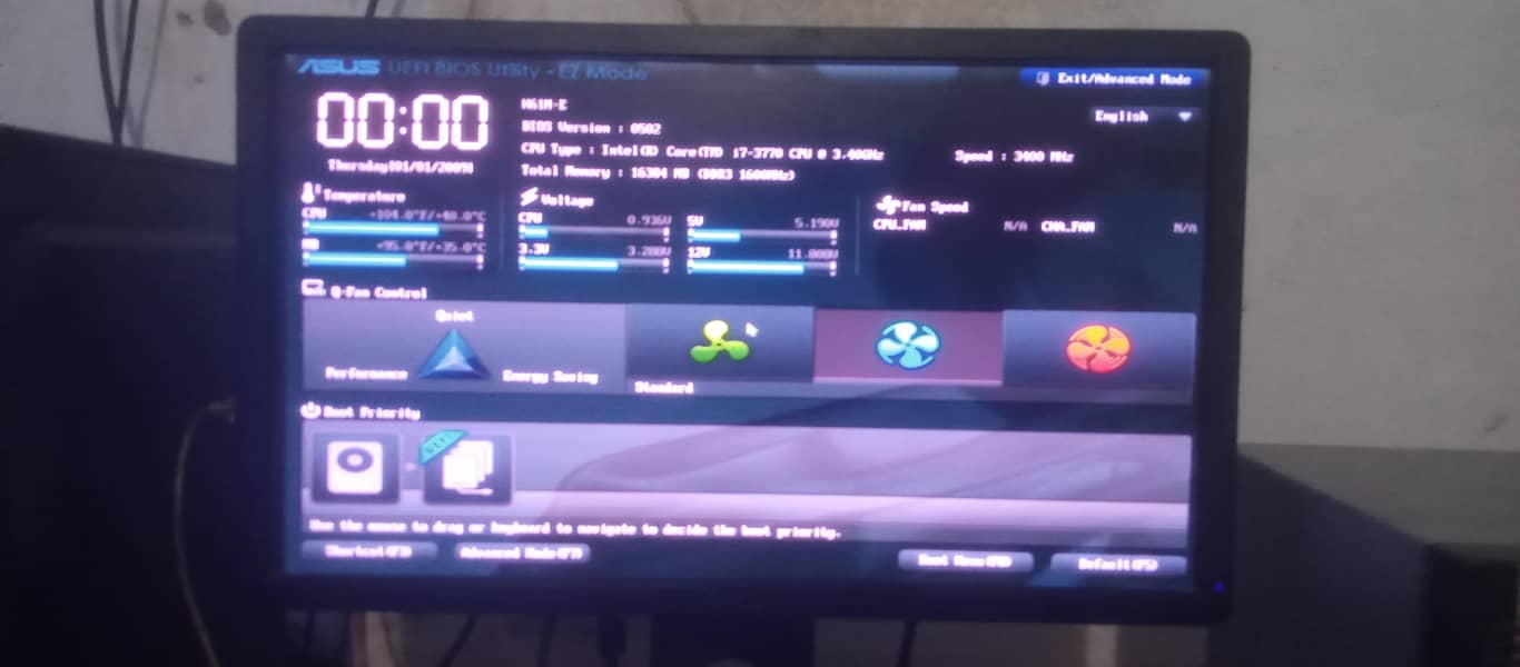I7 3thd thunder computer with sharp company sound system 3