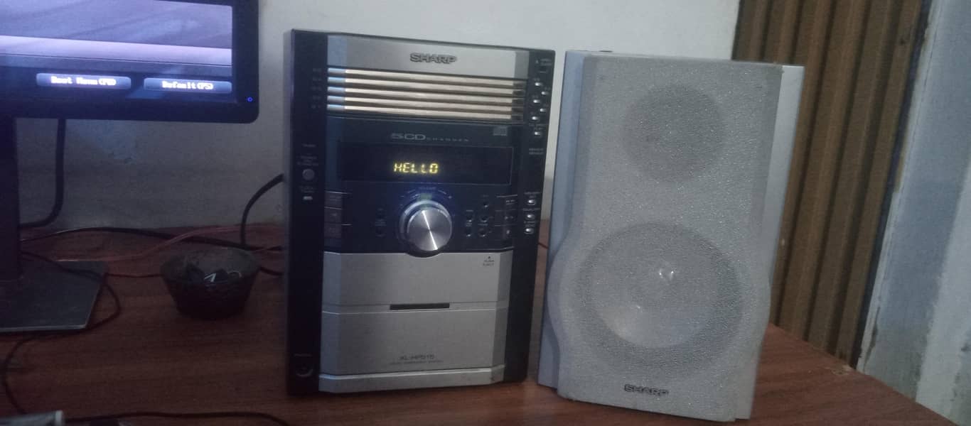 I7 3thd thunder computer with sharp company sound system 5