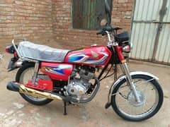 Honda CG 125 22 model all Punjab number