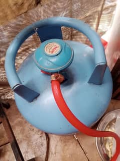 balkul ok ha koi masla nahi ha 4 kg k ha selendar chola bhi ok ha zaba