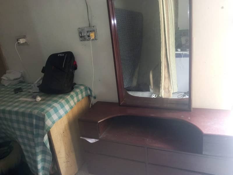 Bed Set with 2 side table and 1 Dressing Table 0