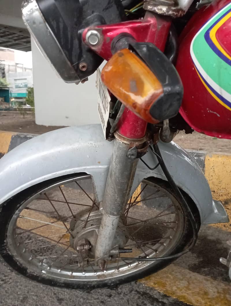 Metro 70 Just Buy N Use I'm Already Using it 250Km Daily Read add 9