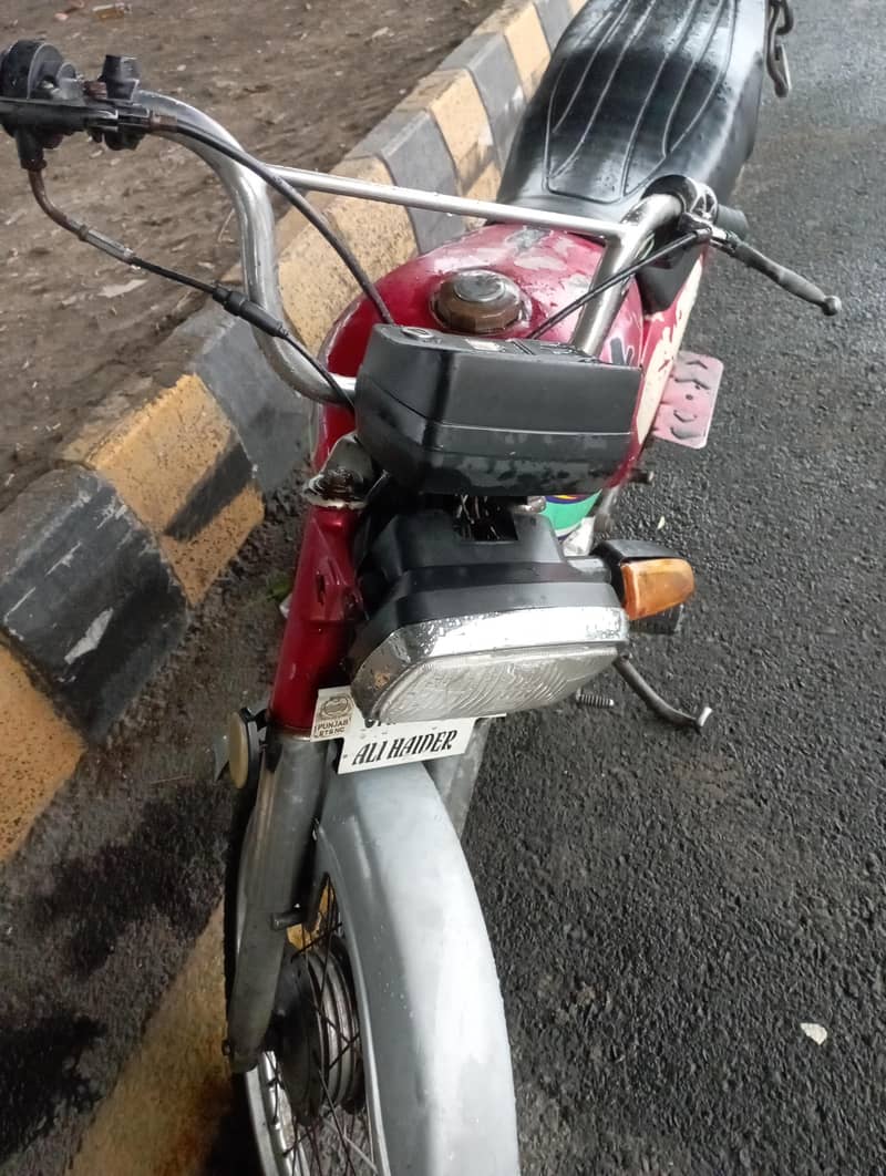 Metro 70 Just Buy N Use I'm Already Using it 250Km Daily Read add 10